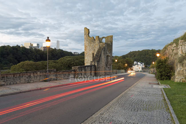 Luxembourg, Luxembourg City, Road on top of the Casemates du Bock — Stock Photo