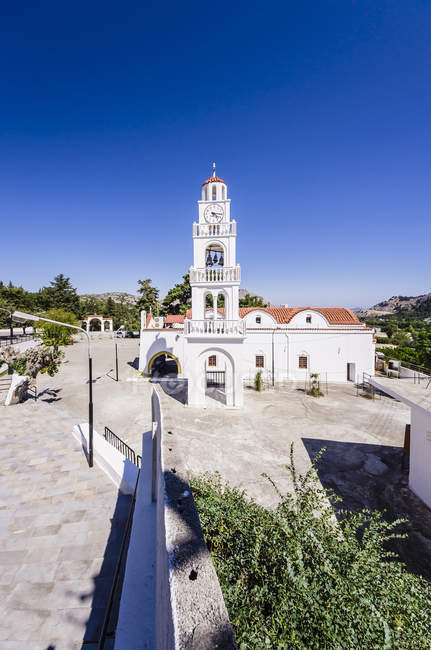 Greece, Aegean Islands, Rhodes, Church Moni Tsambik view in sunny day — Stock Photo