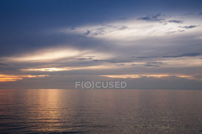 Slovenia, Istria, Slovene Littoral, Izola, Adriatic coast at sunset — Stock Photo