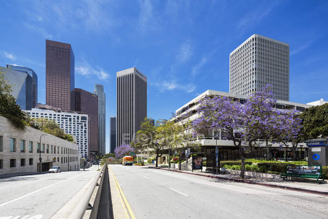 USA, California, Los Angeles, Music Center with Bank of America and Wells Fargo Center, Wells Fargo Tower and KPMG Tower — Stock Photo