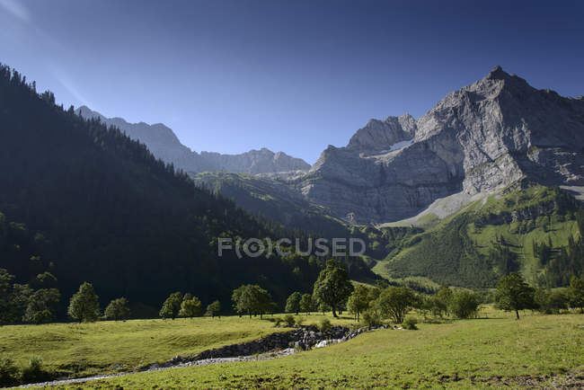 Austria, Tyrol, Hinterriss, Ahornboden — Stock Photo
