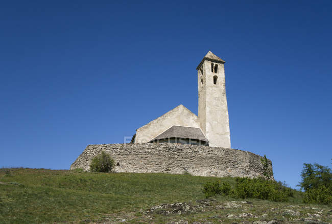 Italia, Alto Adige, Mals, Chiesa di Santa Veit — Foto stock