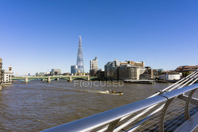 Inglaterra, Londres, Southwark, vista para 'The Shard' em More London Riverside — Fotografia de Stock