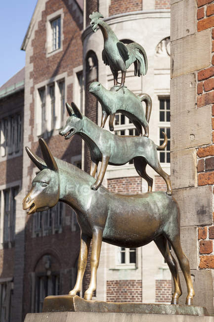 Germany, Bremen, Sculpture, Town Musicians of Bremen — Stock Photo