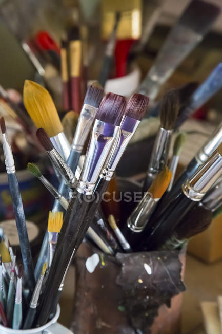 Germany, Bavaria, Variety of paintbrush in glass — Stock Photo