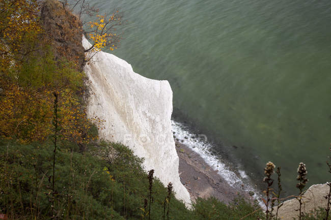Germany, Mecklenburg-Western Pomerania, Ruegen, Jasmund National Park, Wissower Klinken, chalk cliff and seascape from above, top view — Stock Photo