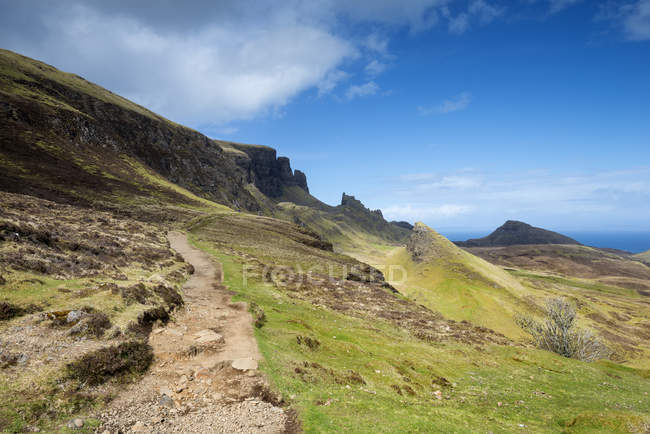 Reino Unido, Escocia, Vista de la ruta de senderismo - foto de stock