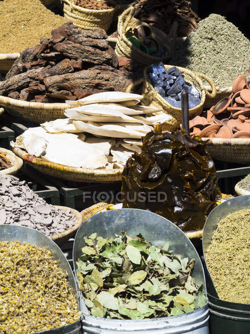 Morocco, Marrakech, spices in souq at market — Stock Photo