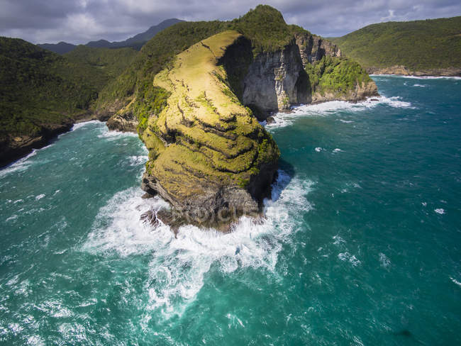 Vista aérea da Baía de Chaloupe à luz do dia, Santa Lúcia, Caribe — Fotografia de Stock