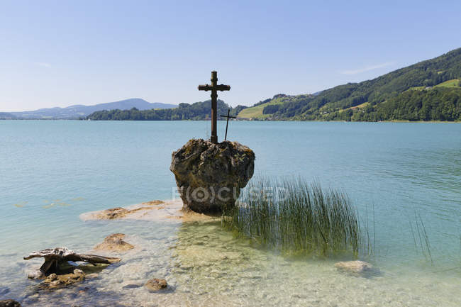 Австрия, Upper Austria, Femmergut, Вид на крест Озера Озера — стоковое фото