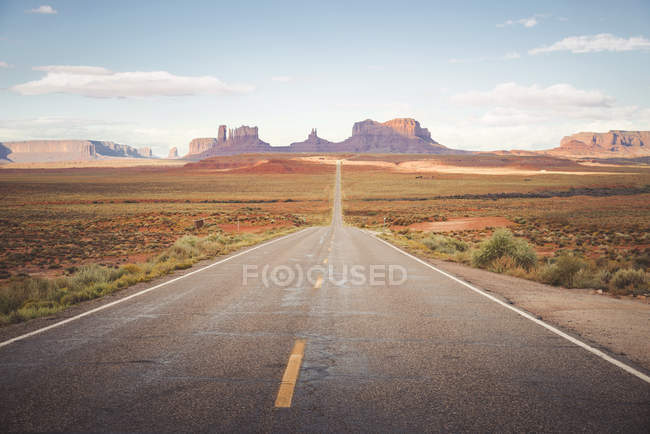EUA, Arizona, estrada para Monument Valley — Fotografia de Stock