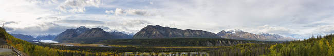 Chugach гори, долини Matanuska, річка, Аляска, США — стокове фото