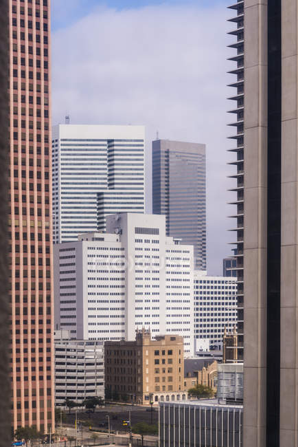 EUA, Texas, Houston, vista para edifícios altos — Fotografia de Stock
