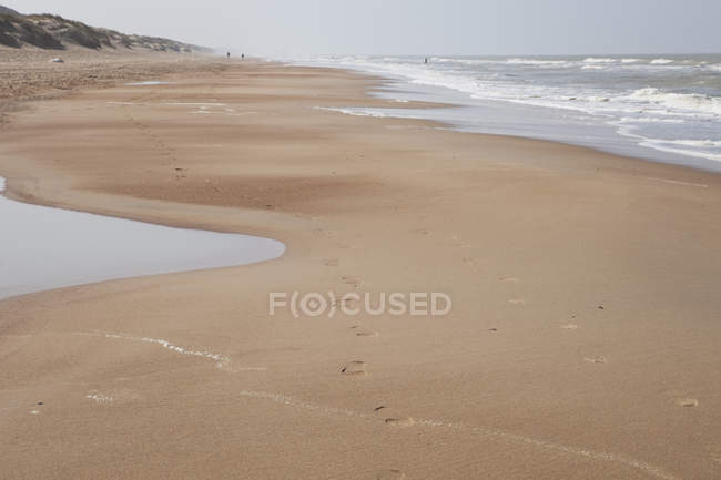 Bélgica, Pegada na areia no mar do Norte — Fotografia de Stock