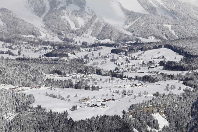 Nevado Ramsau am Dachstein montañas - foto de stock