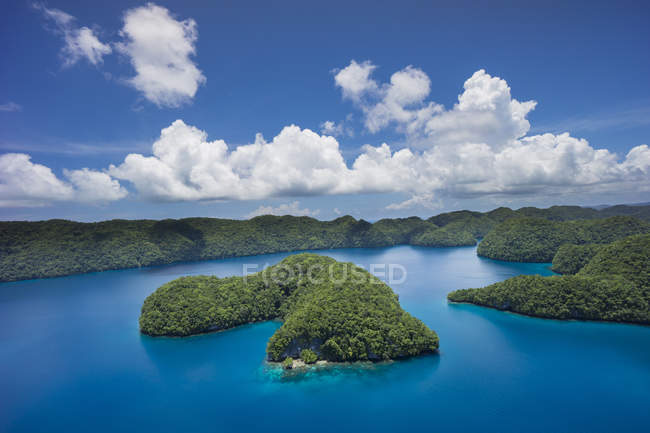 Micronesia, Palau, archipelago in the ocean  during daytime — Stock Photo