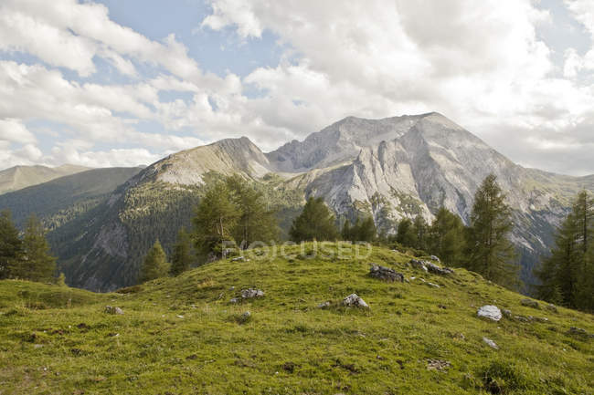 Austria, Lungau, paesaggio alpino diurno — Foto stock