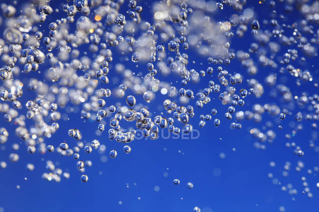 Vista de Burbujas bajo el agua - foto de stock