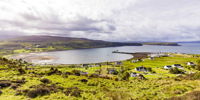 Royaume-Uni, Écosse, île de Skye, Uig, Loch Snizort — Photo de stock