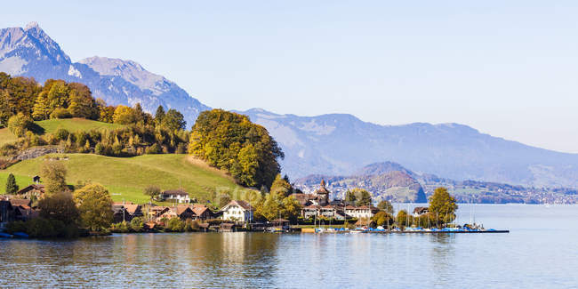 Schweiz, kanton bern, daerligen, thunersee — Stockfoto