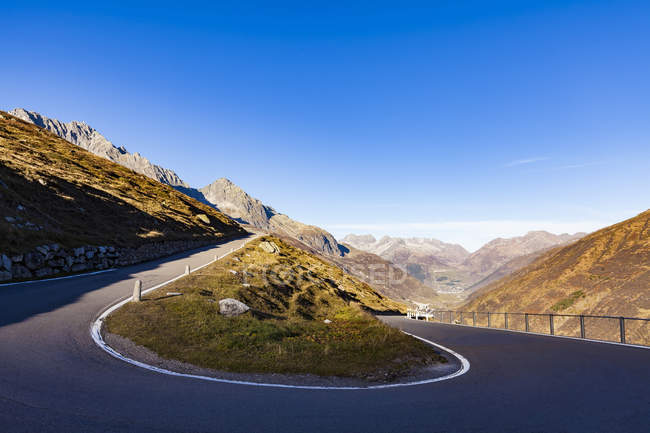 Switzerland, Valais, Alps, Furka pass, hairpin bend — Stock Photo