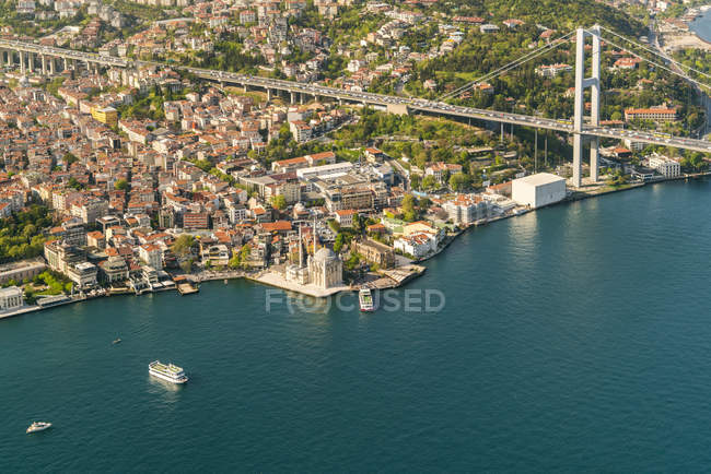 Turkey, Bosporus bridge and the european Istanbul — Stock Photo