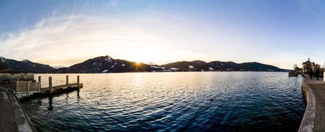 Germany, Bavaria, Tegernsee at sunset — Stock Photo