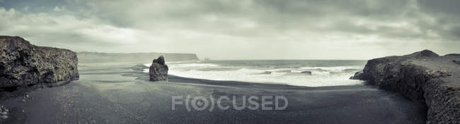 Islândia, vista do Cabo Dyrholaey para Vik — Fotografia de Stock