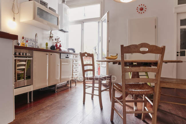 Empty kitchen of a flat — Stock Photo