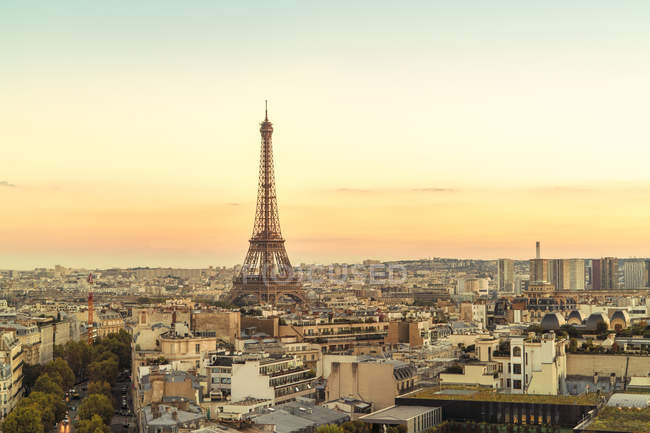 França, Paris, Vista para a Torre Eiffel — Fotografia de Stock
