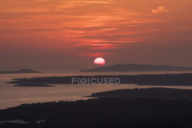 Croazia, Istria, Lussino, Mali Lussino al tramonto — Foto stock