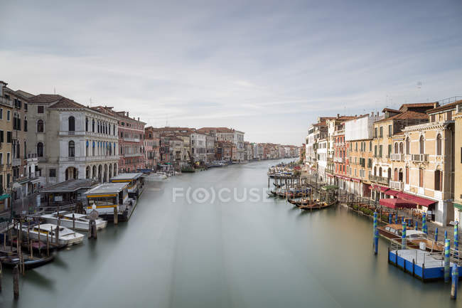 Italia, Venezia, paesaggio urbano con Canal Grande — Foto stock