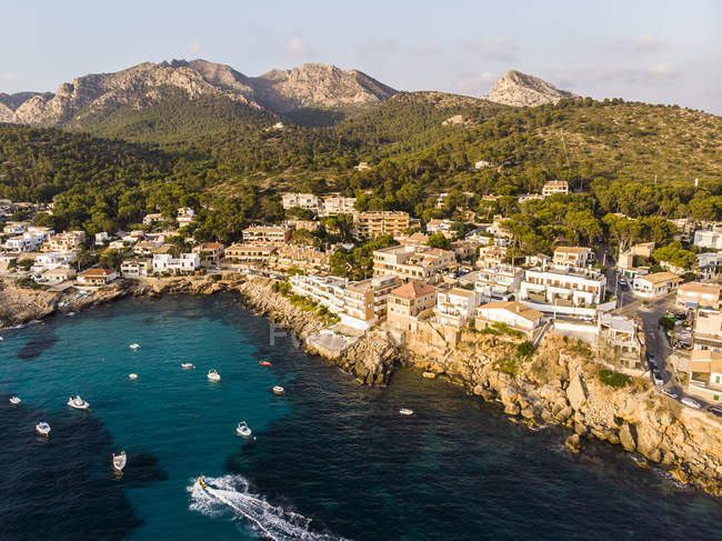 Spagna, Isole Baleari, Maiorca, Veduta aerea della baia di Sant Elm — Foto stock