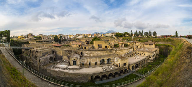 Italia, Nápoles, Ercolano, sitio de excavación de Herculano - foto de stock