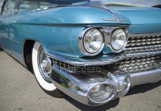 Dettaglio della vecchia Cadillac turchese — Foto stock