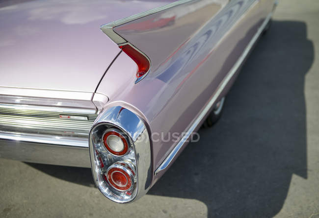 Dettaglio della vecchia Cadillac rosa — Foto stock