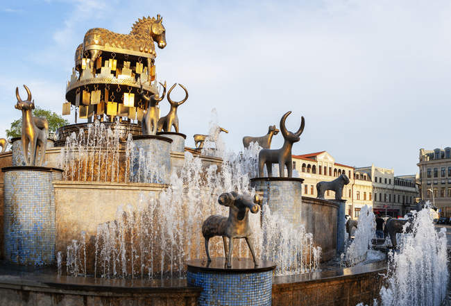 Georgie, Kutaisi, Fontana della Colchide sulla Piazza Centrale — Foto stock