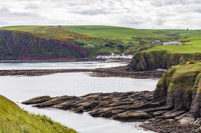 Шотландия, Абердиншир, побережье вблизи Пеннана — стоковое фото