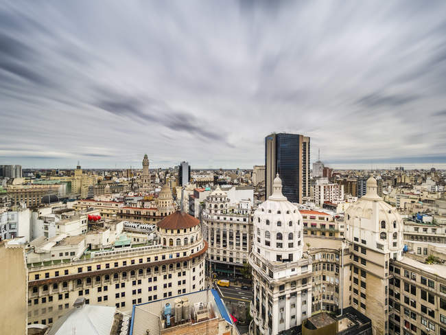 Argentina, Buenos Aires, vista para os distritos Monserrat e Recoleta de cima — Fotografia de Stock