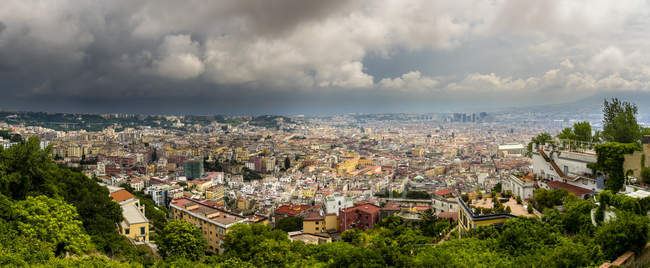 Itália, Campania, Napes, Vista panorâmica da cidade velha — Fotografia de Stock