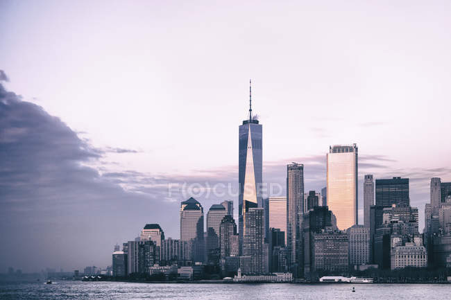 USA, New York, Manhattan, Skyline with One World Trade Center — Stock Photo