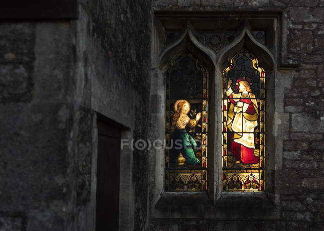 Reino Unido, Inglaterra, Old Sodbury, Igreja de São João Batista, vitrais — Fotografia de Stock