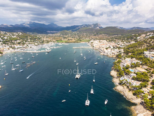 Spain, Balearic Islands, Mallorca, Andratx Region, Aerial view of Port d 'Andratx, coast and natural harbour — стоковое фото
