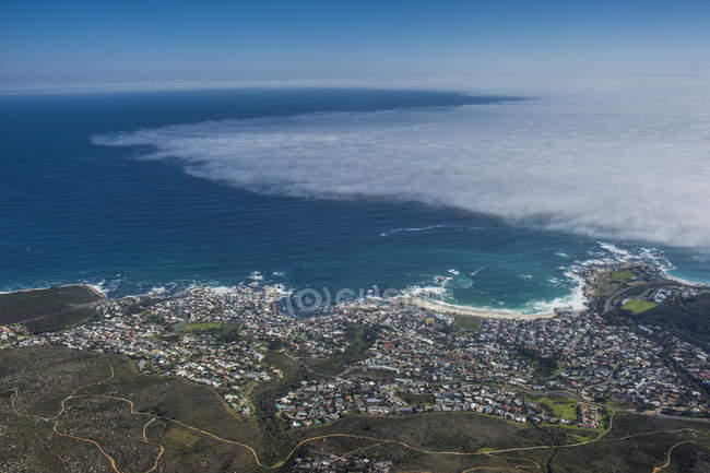 Sudafrica, Città del Capo, Camps Bay visto da di Table mountain — Foto stock