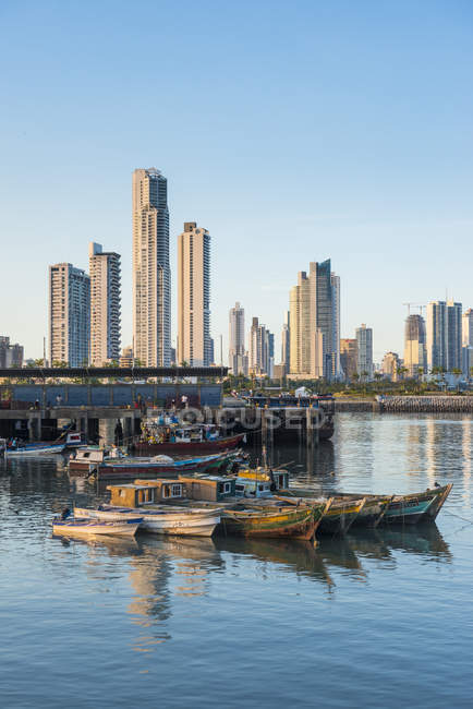 Panama, Panama City, skyline, fishing boats — Stock Photo
