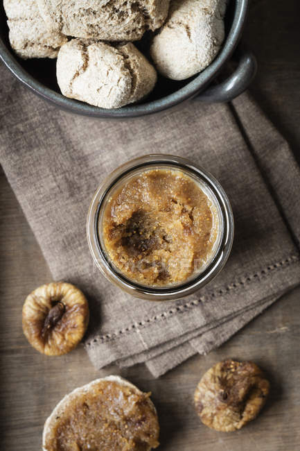 Selfmade spread with figs and almonds — Stock Photo