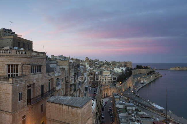 Malta, Valletta, Old town, afterglow — Stock Photo
