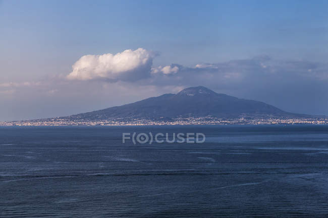 Italy, Campania, Sorrento and  Mount Vesuvio — Stock Photo