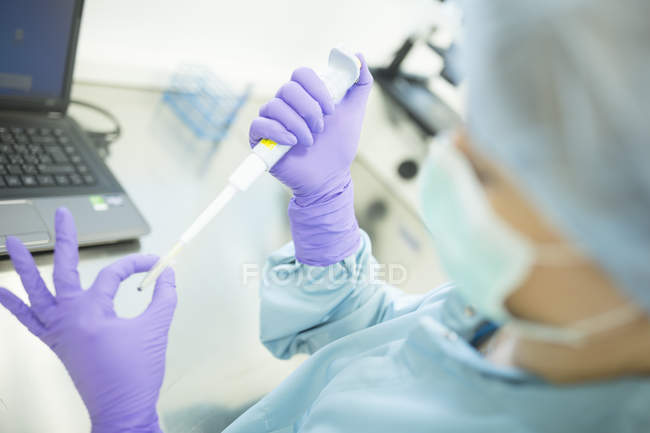 Preparation of check samples of stems in laboratory for drug production — Stock Photo
