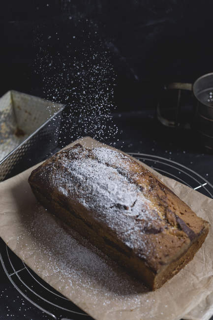 Marble cake with icing sugar — Stock Photo